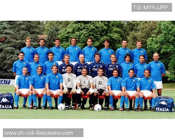 布冯传奇:从青涩少年到世界足球巨星的辉煌历程与不屈精神 布冯传奇:从青涩少年到世界足球巨星的辉煌历程与不屈精神