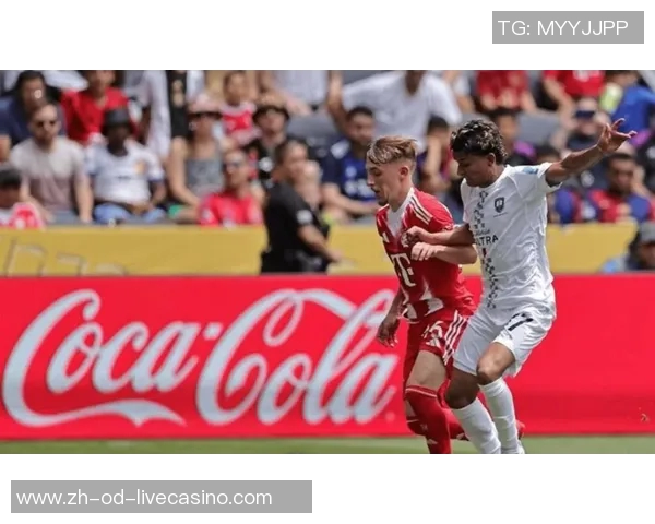 拜仁慕尼黑迎战瓦伦西亚期待精彩对决两队实力对比引发球迷热议 拜仁慕尼黑迎战瓦伦西亚期待精彩对决两队实力对比引发球迷热议